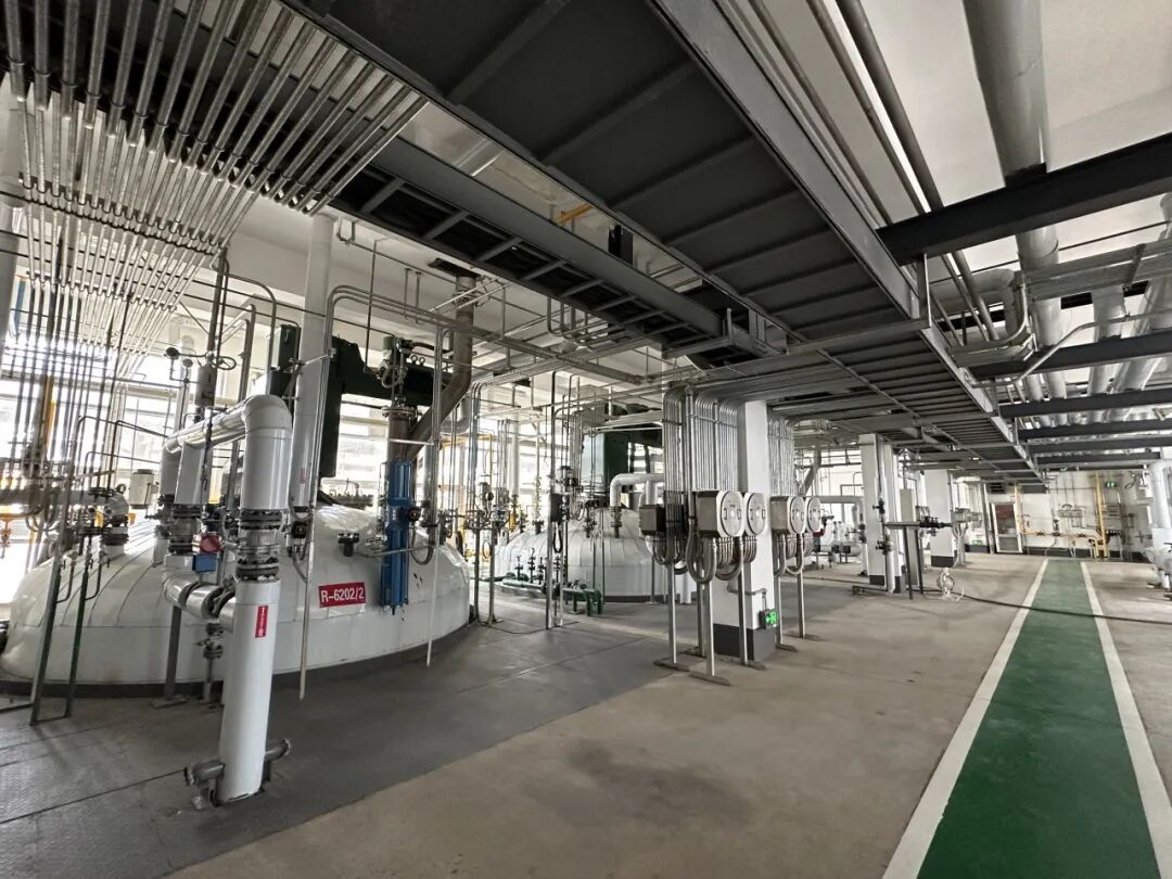 复合磺酸钙润滑脂的“灵魂密码”：高碱值质料+精准配方，，，，，性能才够顶！-手艺文章-易彩堂官网润滑油